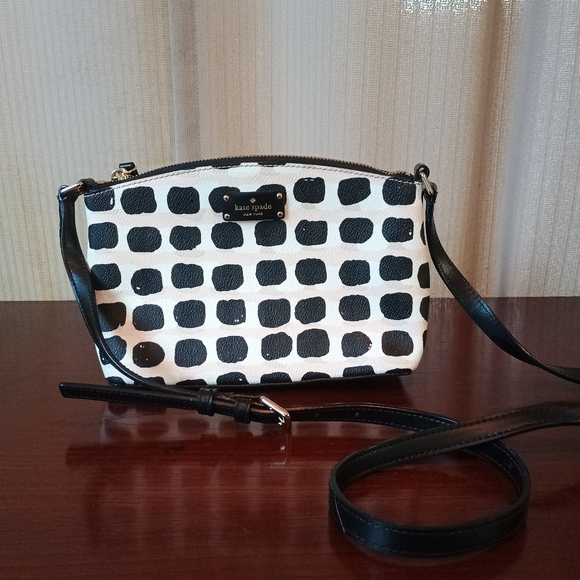 Kate Spade Small Crossbody Bag - Picture 1 of 4